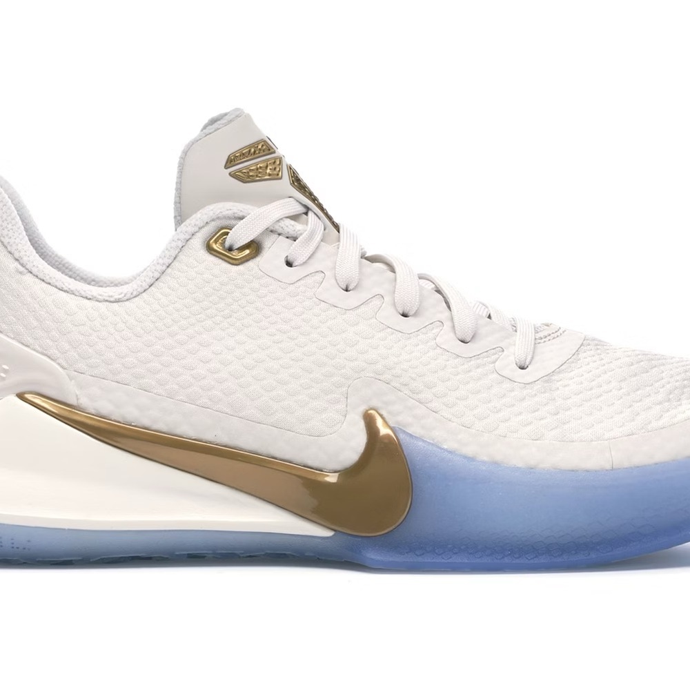 Nike Mamba Focus Metalic